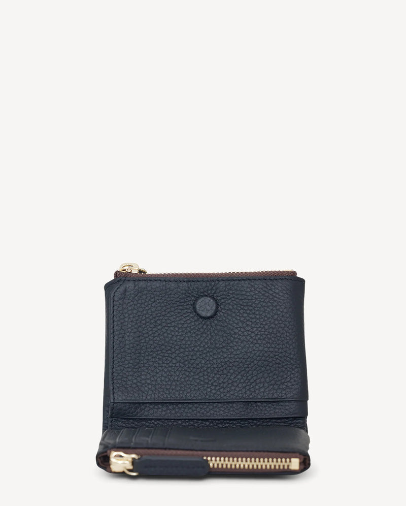 Delilah wallet- black