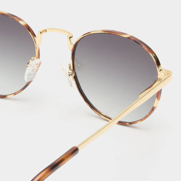 Lost Legacy- gold/tort