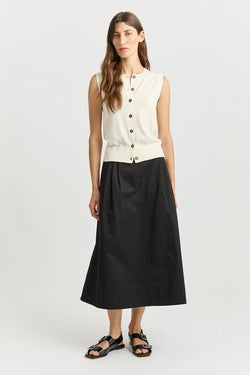 Fine  button tank-white