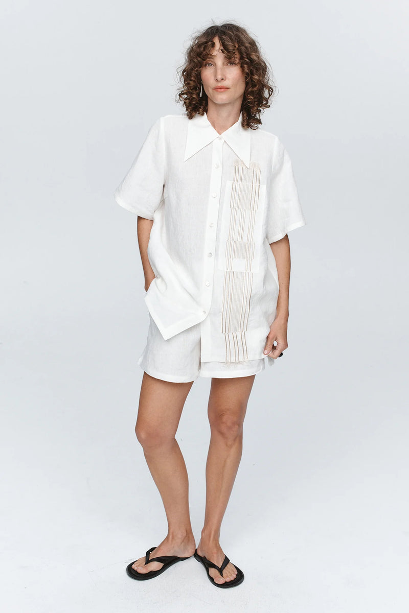 Atticus short- ivory