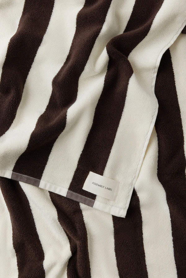Signature Stripe Beach Towel- ganache/cream
