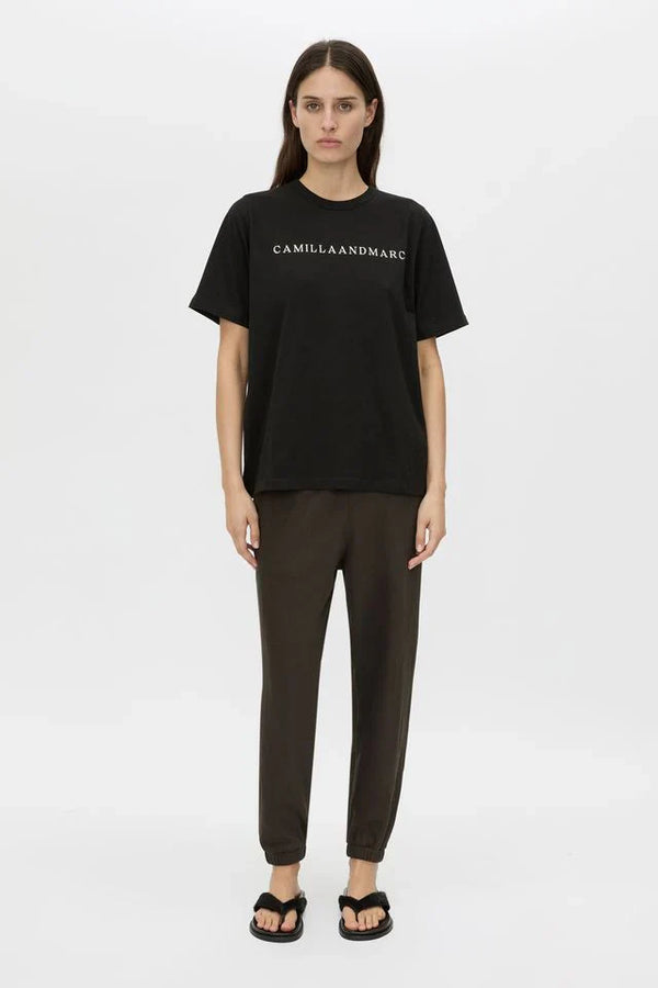 Capella oversized logo tee-black