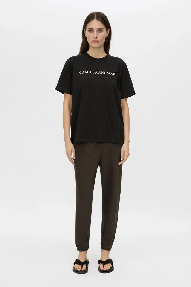 Capella oversized logo tee-black