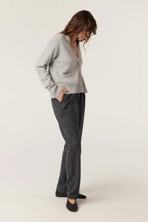 Cashwool v-neck cardi- grey marle