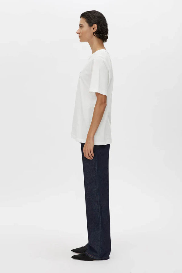 Karine graphic tee- soft white