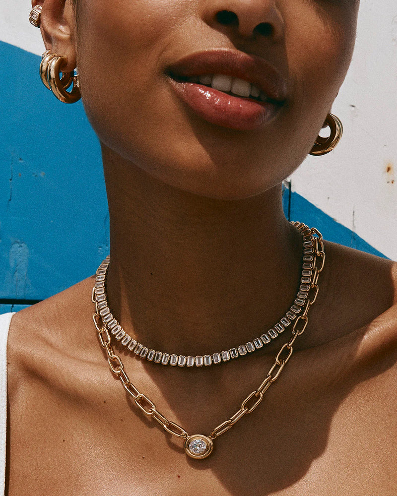 Blanc tennis necklace