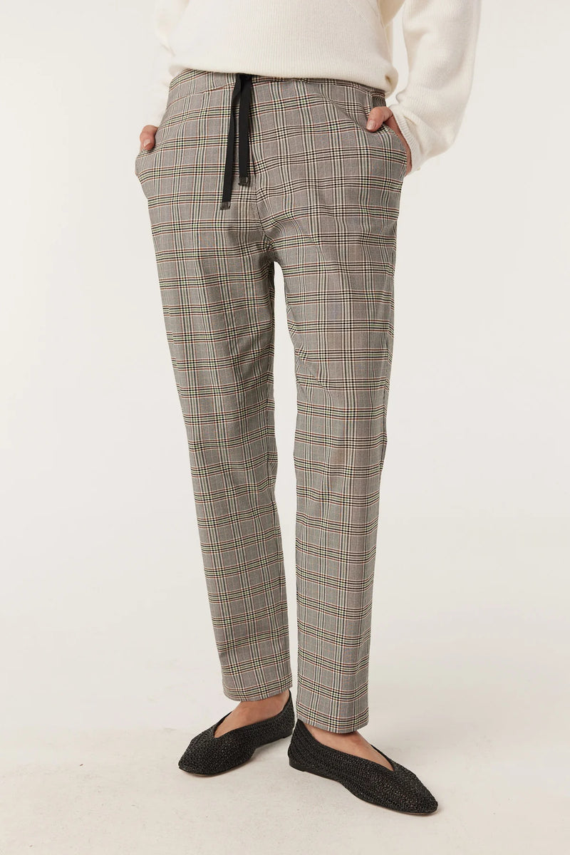 Zoe jogger- green check