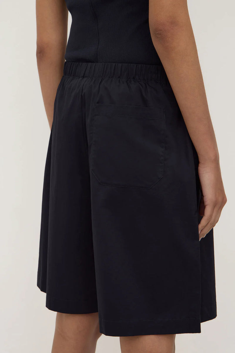 Riley poplin short- true navy