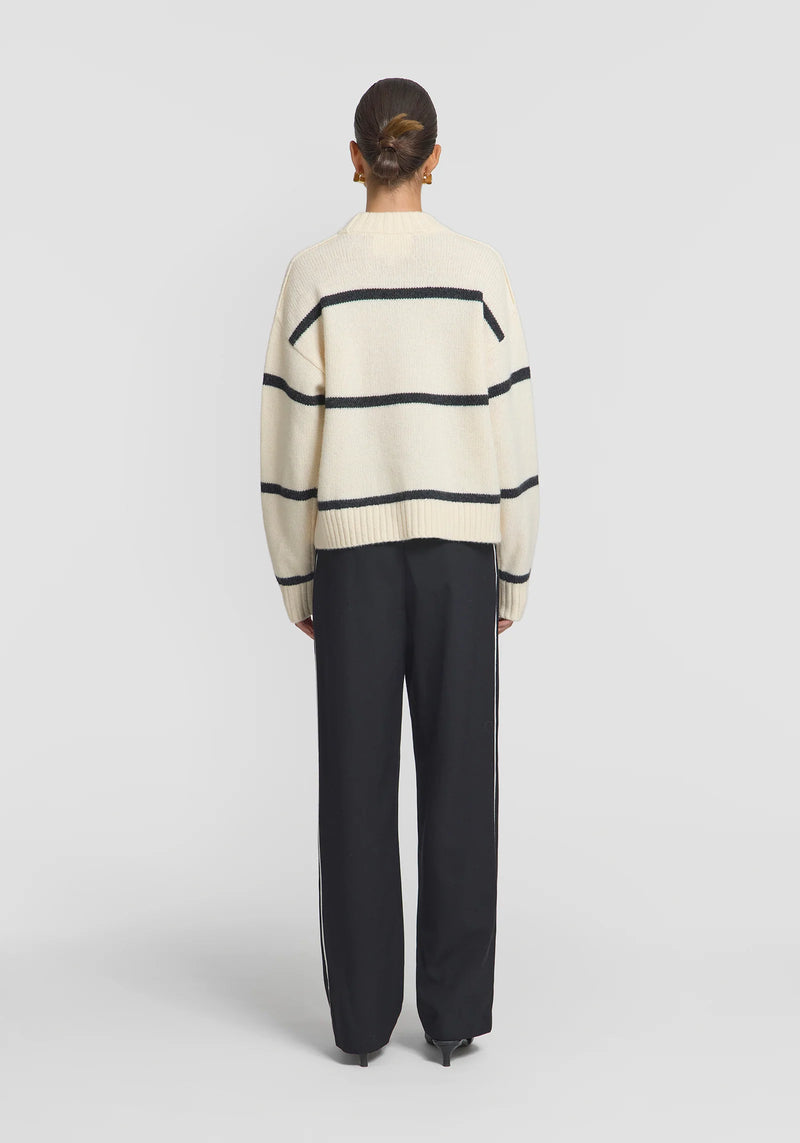 Invictus knit