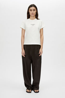 Janice neat fit logo tee-white