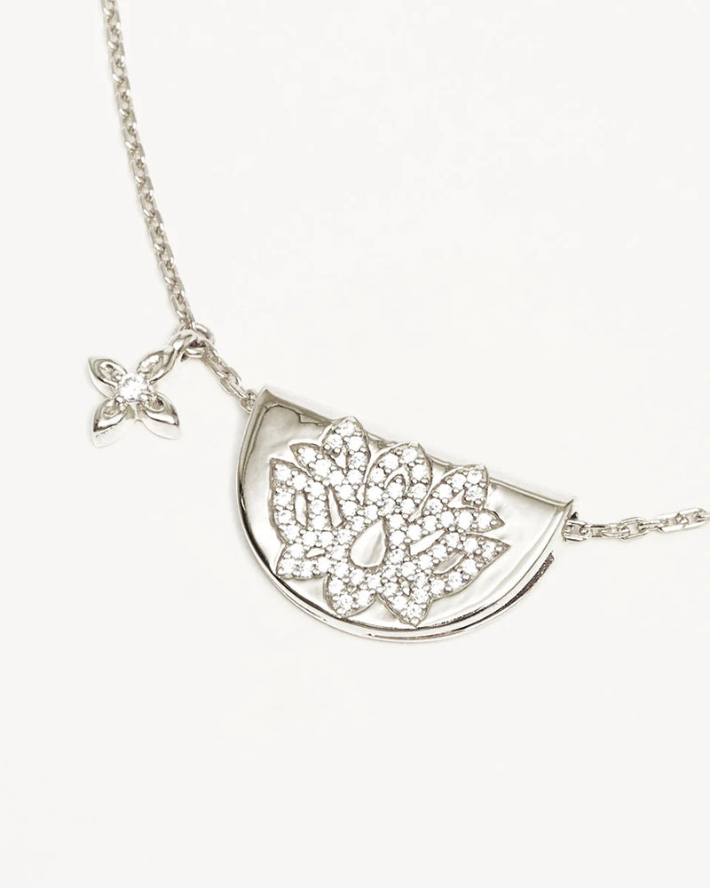 Live in light lotus necklace- silver