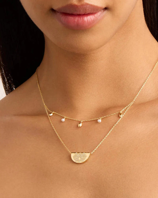 Live in peace lotus necklace