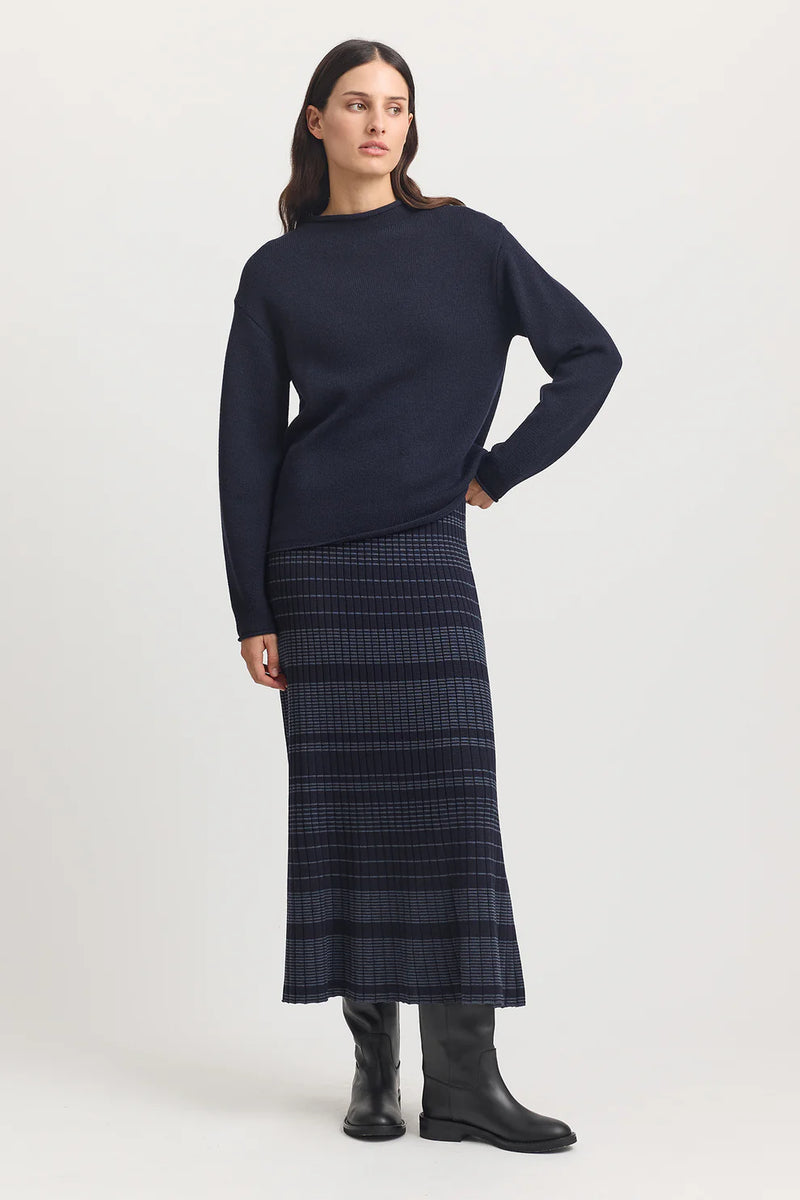 Relaxed fit mock neck- FNavy
