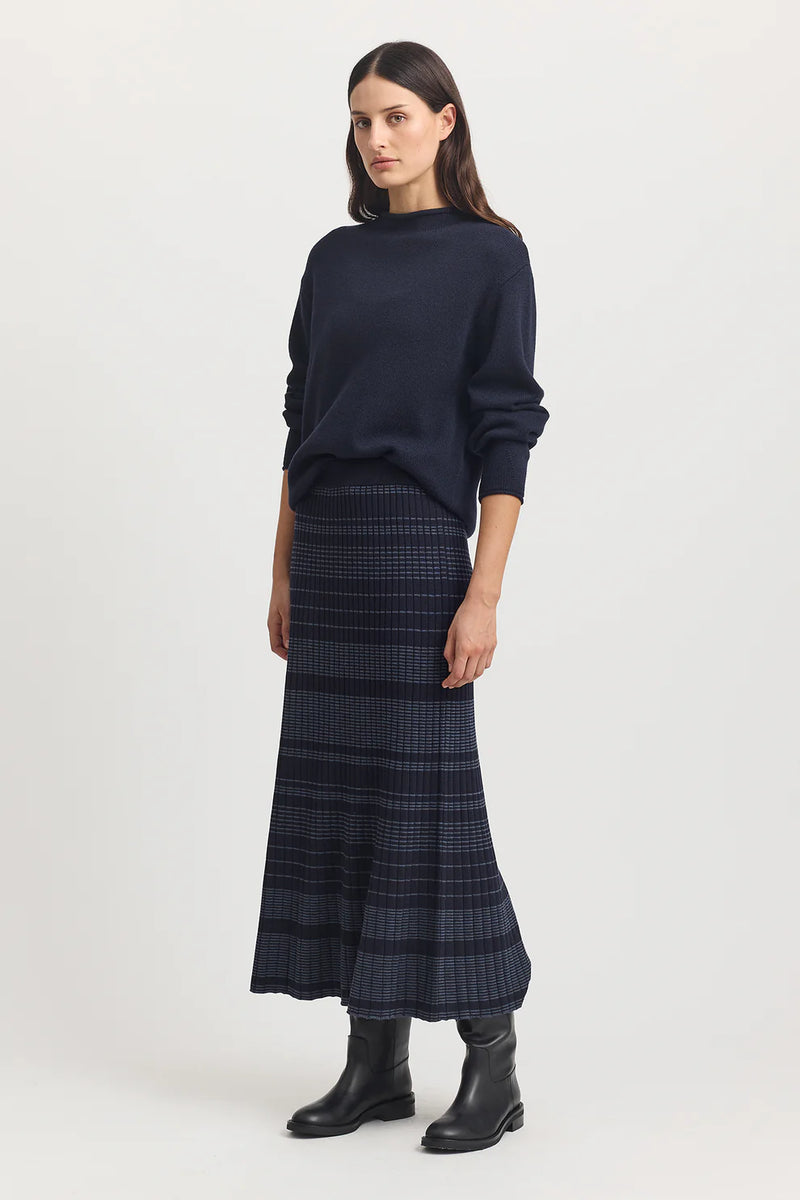 Relaxed fit mock neck- FNavy