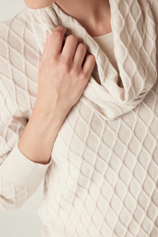 Hampden snood- ANTIQ wht