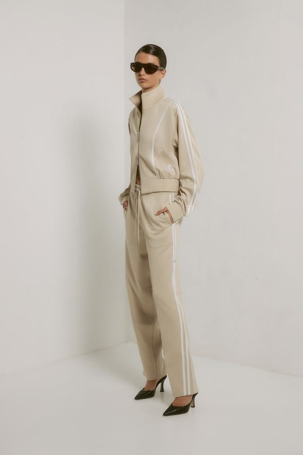 Kinetic pant-almond